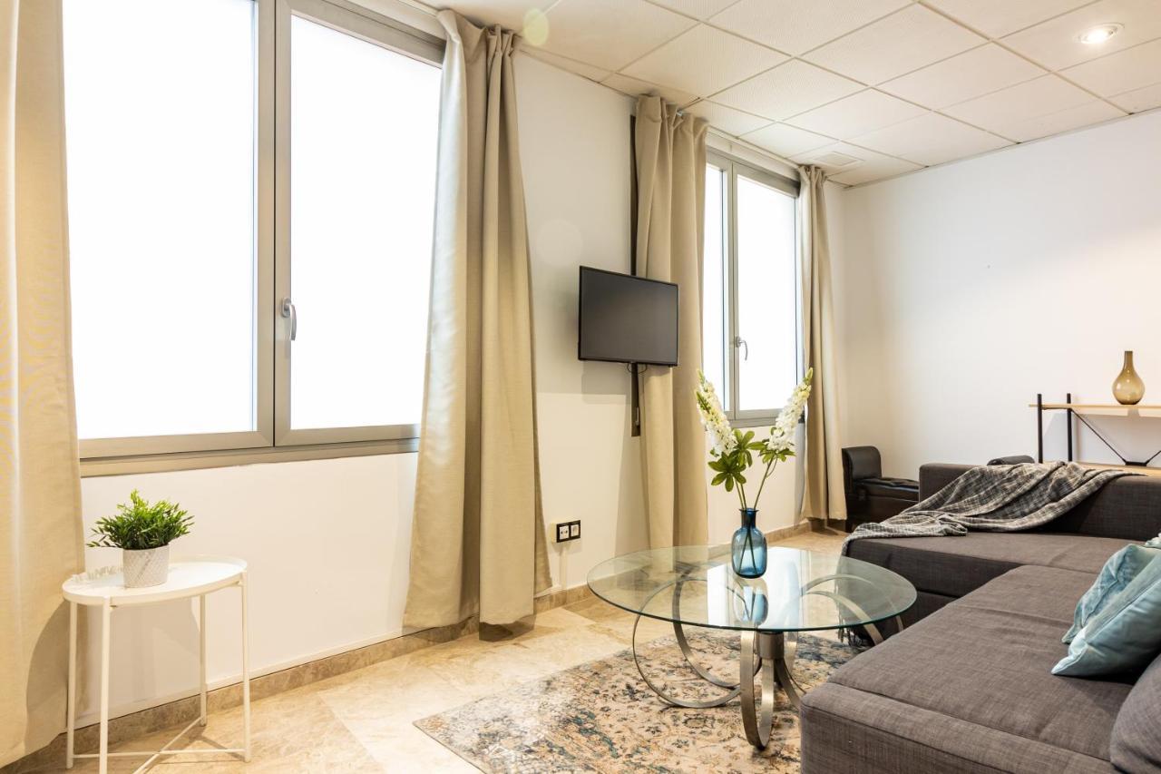 Saenz Suites Gallery By Bossh! Apartments Málaga Exterior foto