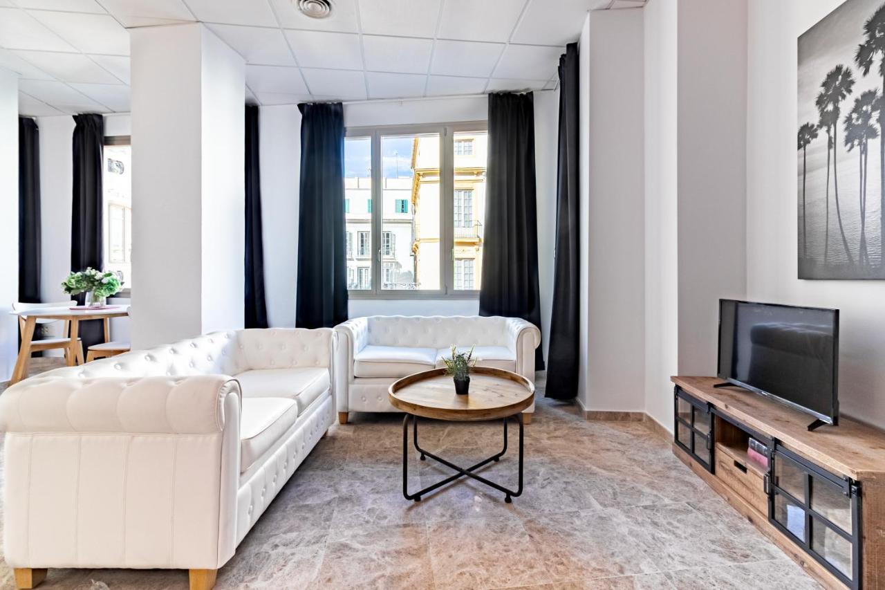 Saenz Suites Gallery By Bossh! Apartments Málaga Exterior foto