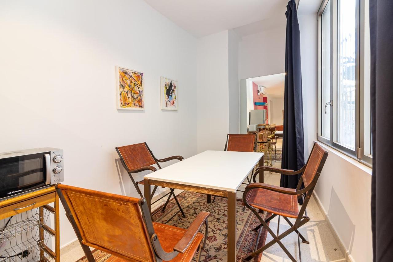 Saenz Suites Gallery By Bossh! Apartments Málaga Exterior foto